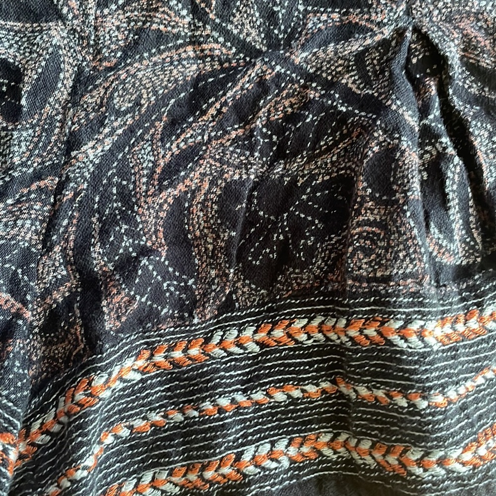 Free People Black  Noyal Heart It Boho Embroidered Print Shorts Skort - Size 0 - Picture 5 of 6